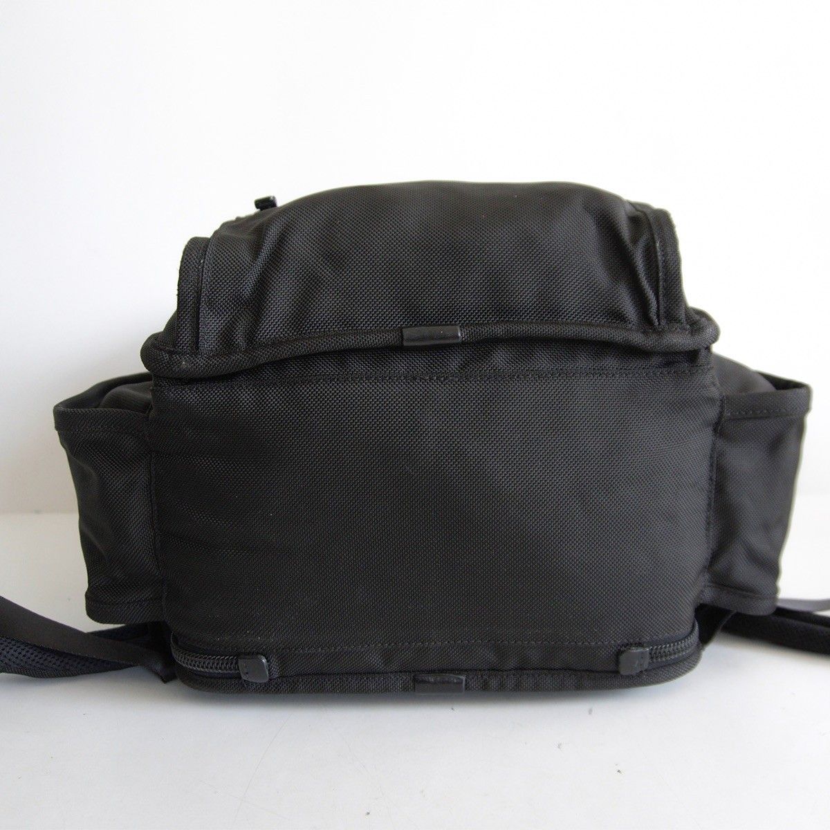 【美品】 TUMI トゥミ 【26578DH/T-Pass/Alpha】ブラック リュック ビジネスバッグ バックパック 26070361 美品】 TUMI トゥミ 【26578DH/T-Pass/Alpha】ブラック リュック