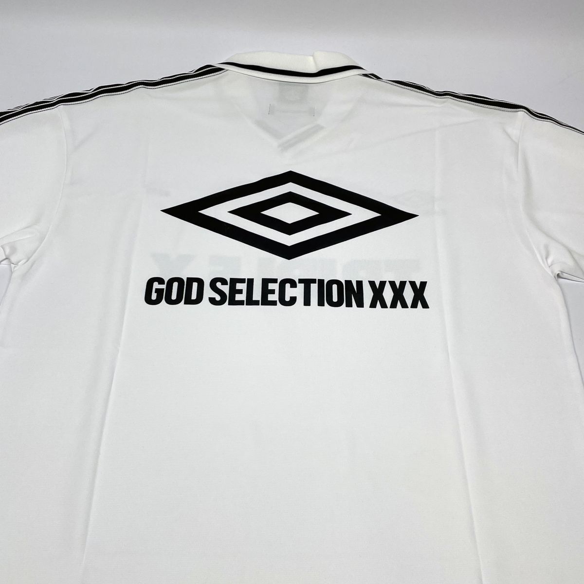 GOD SELECTION XXX ゴッドセレクショントリプルエックス ×アンブロ