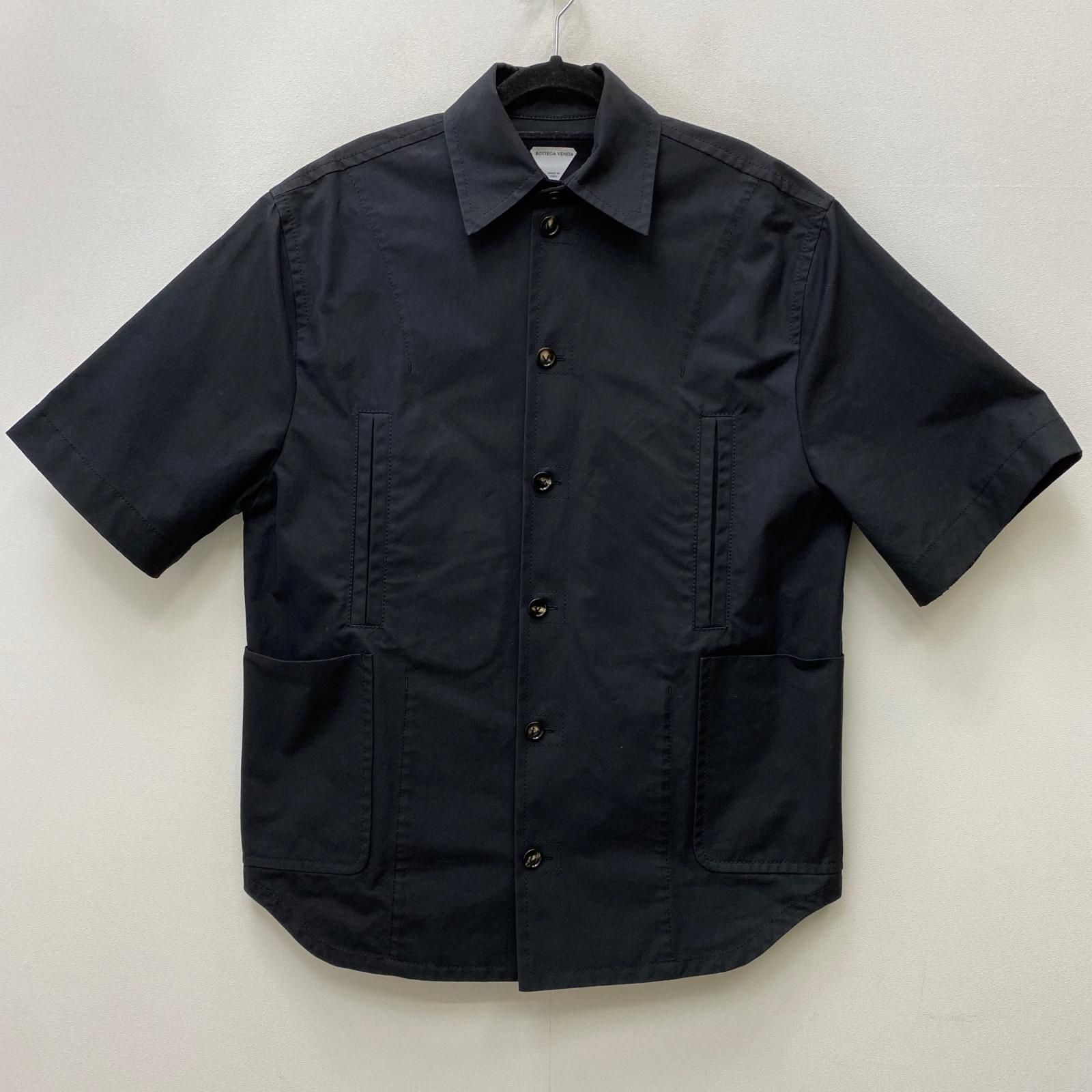 【加古川店】 中古 BOTTEGA VENETA | ボッテガヴェネタ 半袖シャツ 国内正規品 716576 V2BL0 ブラック サイズ：44 【108】 加古川店】 中古 BOTTEGA VENETA | ボッテガヴェネタ 半袖シャツ 国内