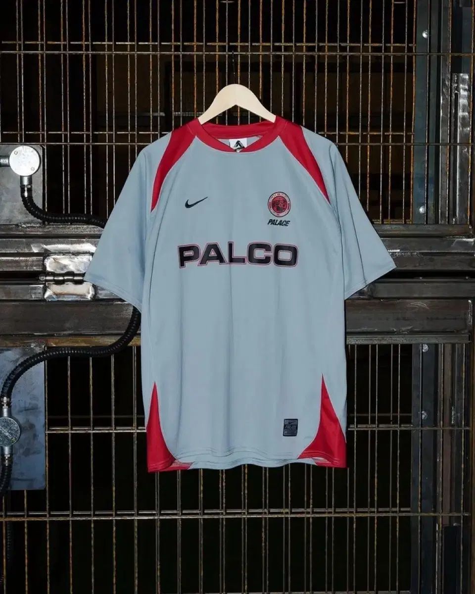 M パレス (PALACE) x ナイキ (NIKE) ショップ ジャージ 福岡 クーリー
