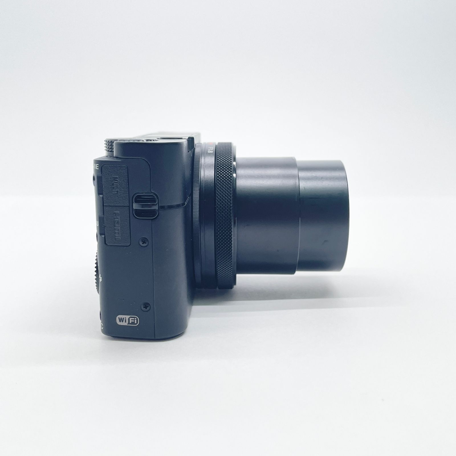 美品 SONY Cyber-shot DSC-RX100M5A コンパクトデジタルカメラ【C8377