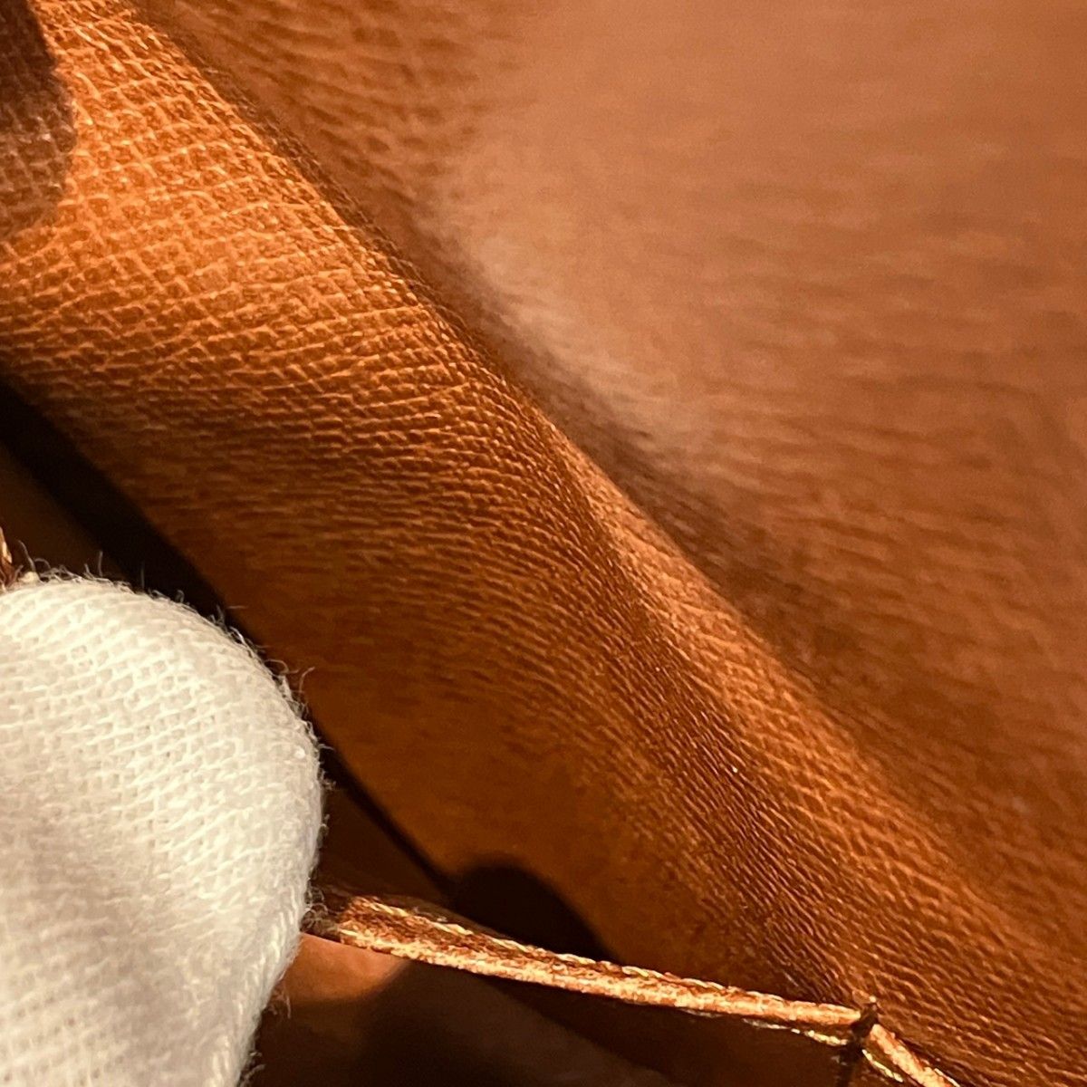 ルイ・ヴィトン LOUIS VUITTON ポルトフォイユ3カルトクレディ