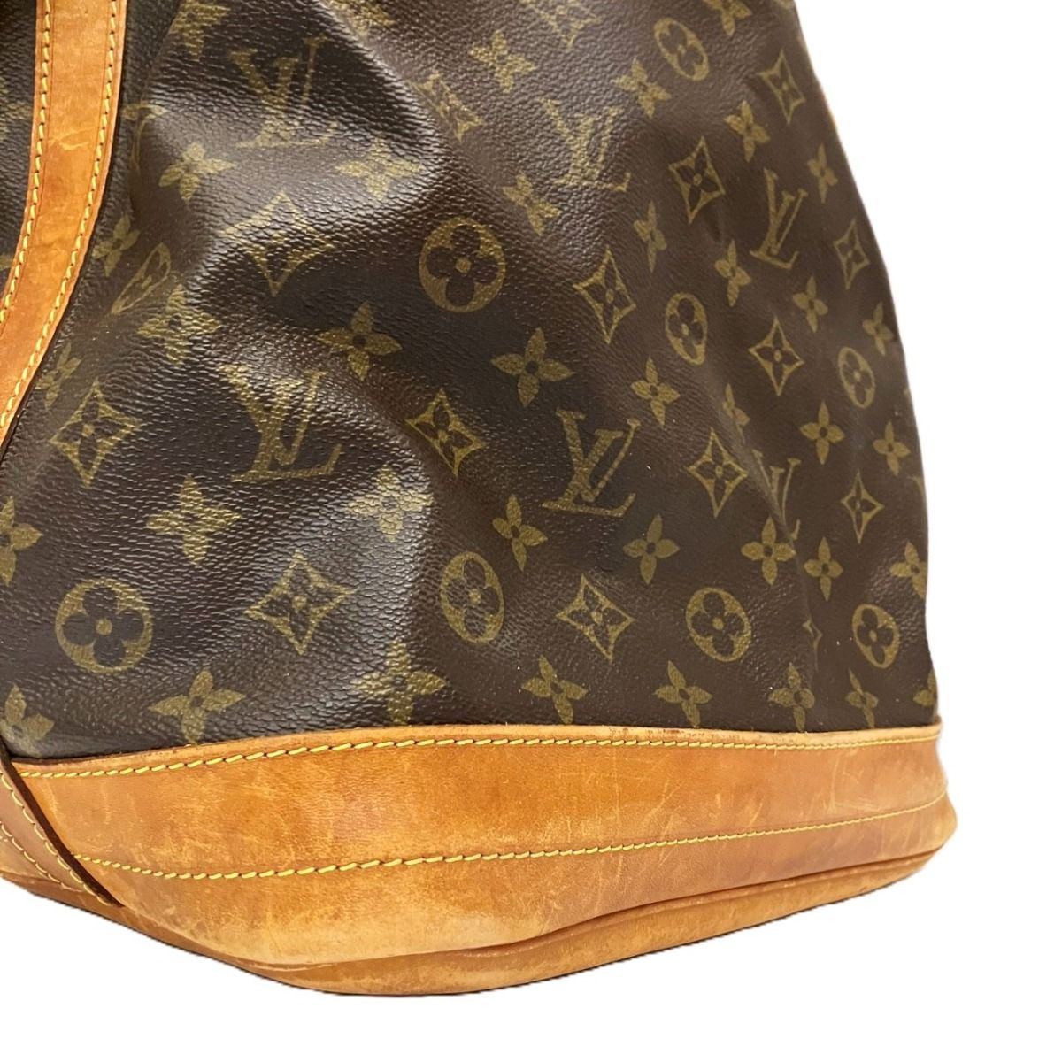 VUITTON　ノエ　ワンショルダー　モノグラム　レザー　PVC　肩掛け ルイ・ヴィトン LOUIS VUITTON ノエ モノグラム ショルダーバッグ PVC
