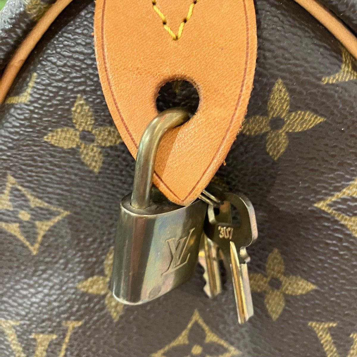 ルイ・ヴィトン LOUIS VUITTON スピーディ35 モノグラム ハンドバッグ