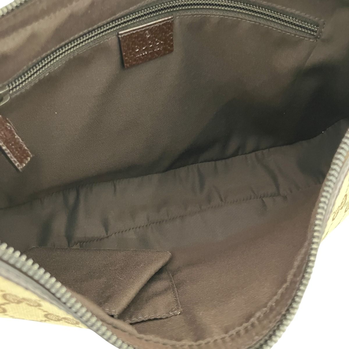 GUCCI ボディバッグ ロゴ入りキャンバス グッチ GUCCI GGキャンバス ボディバッグ キャンバス 122790