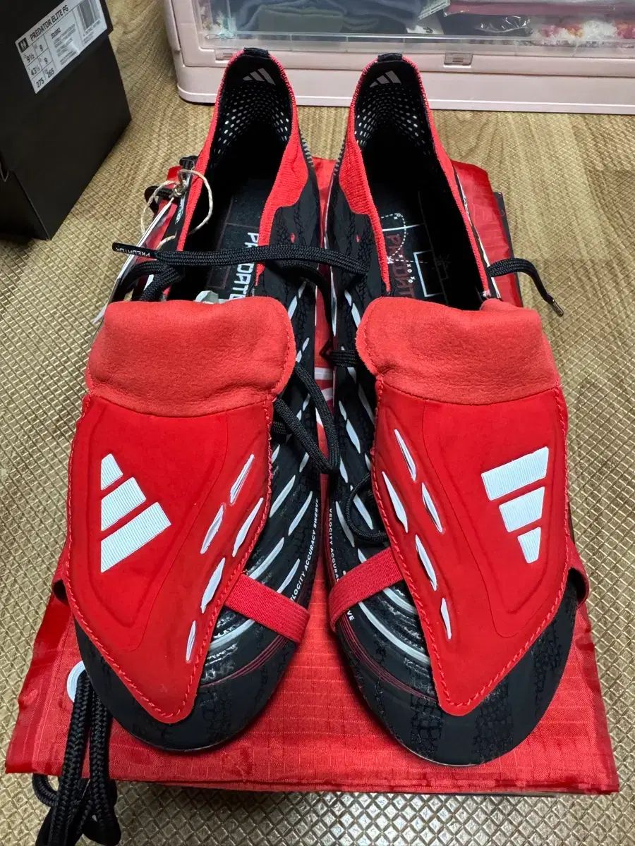 アディダス プレデター FT BWR エリート FG 46,803円