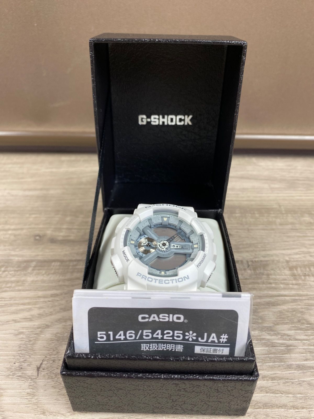 CASIO】G-SHOCK デジタル腕時計 GA-110C 5146 ホワイト ジャンク品
