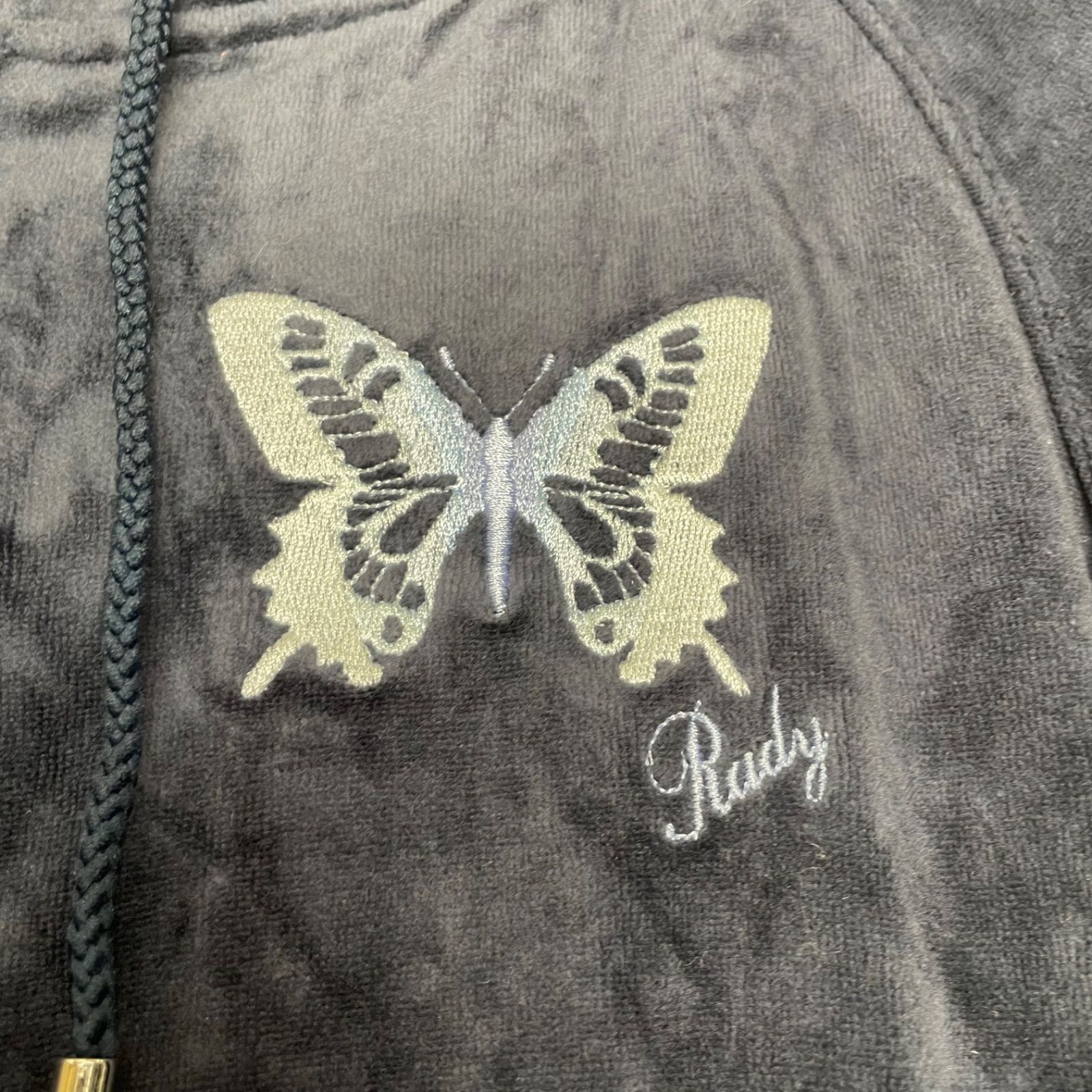 https://assets.mercari-shops-static.com/-/large/plain/2JUGiYfux3MtBPYgcBPR2C.jpg@jpg