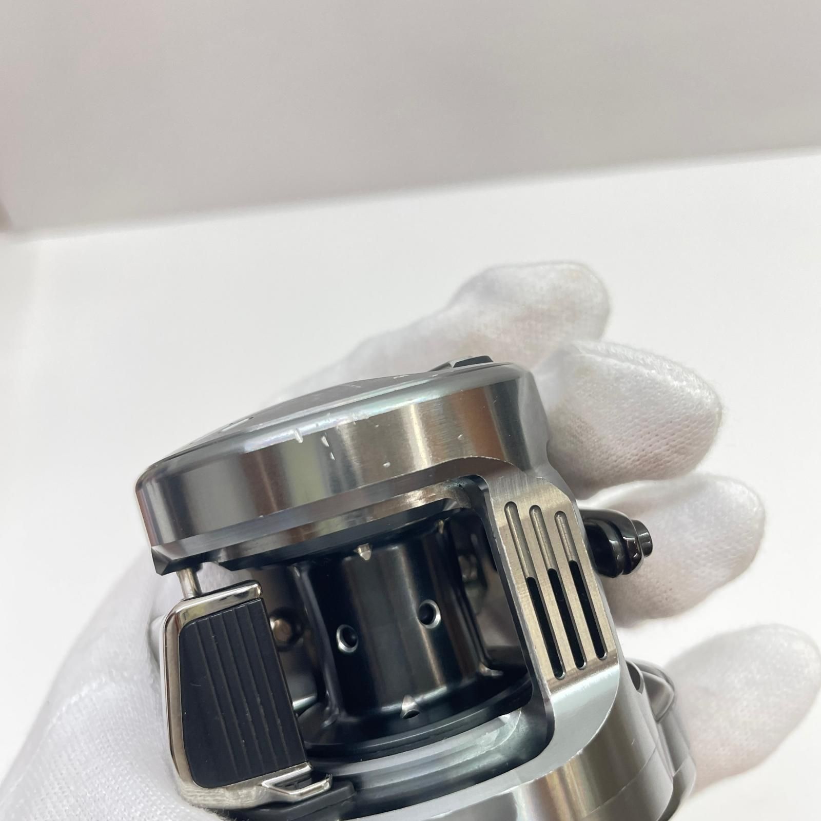 瀬戸大橋店】 中古 SHIMANO | シマノ リール 20カルカッタコンクエスト