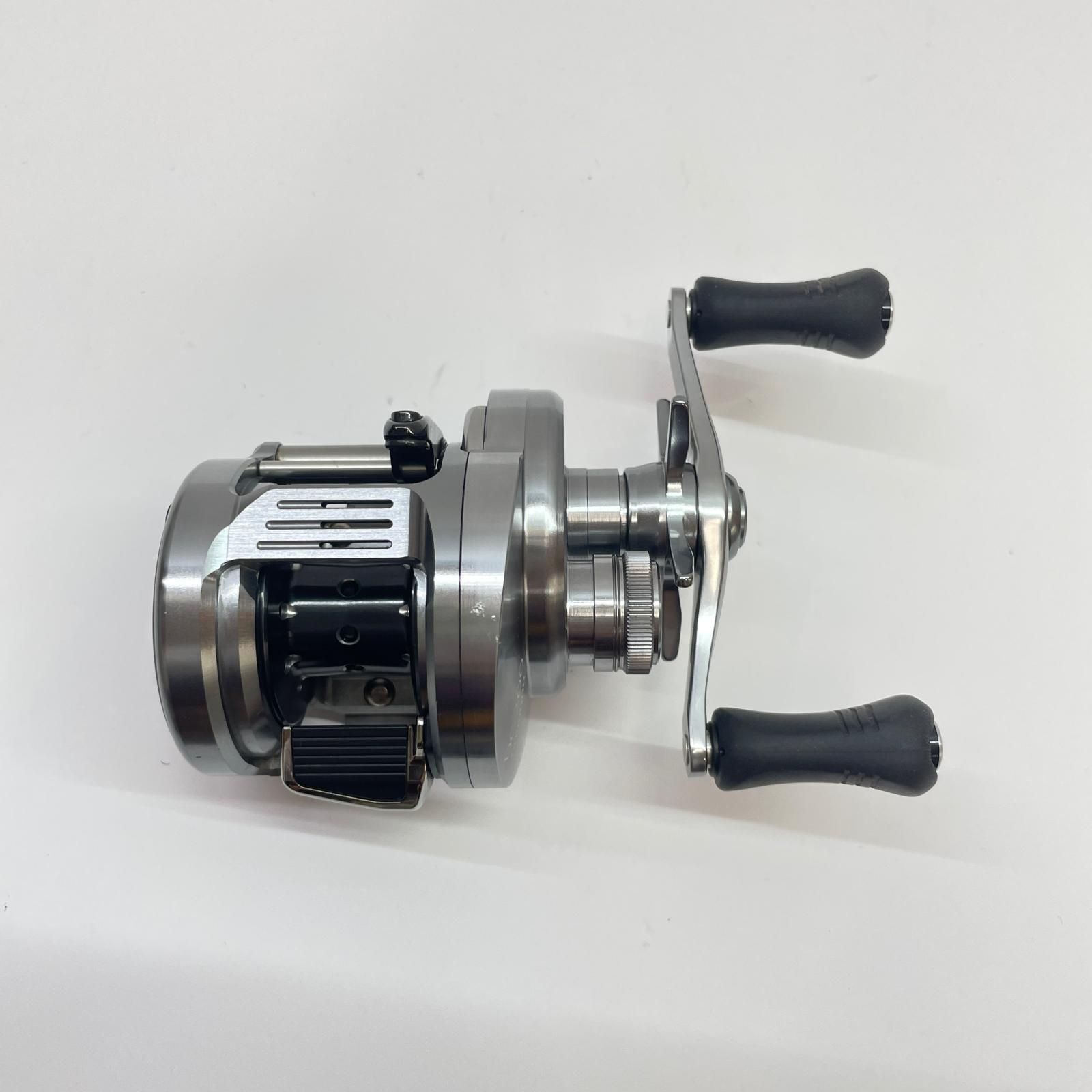 瀬戸大橋店】 中古 SHIMANO | シマノ リール 19カルカッタコンクエスト