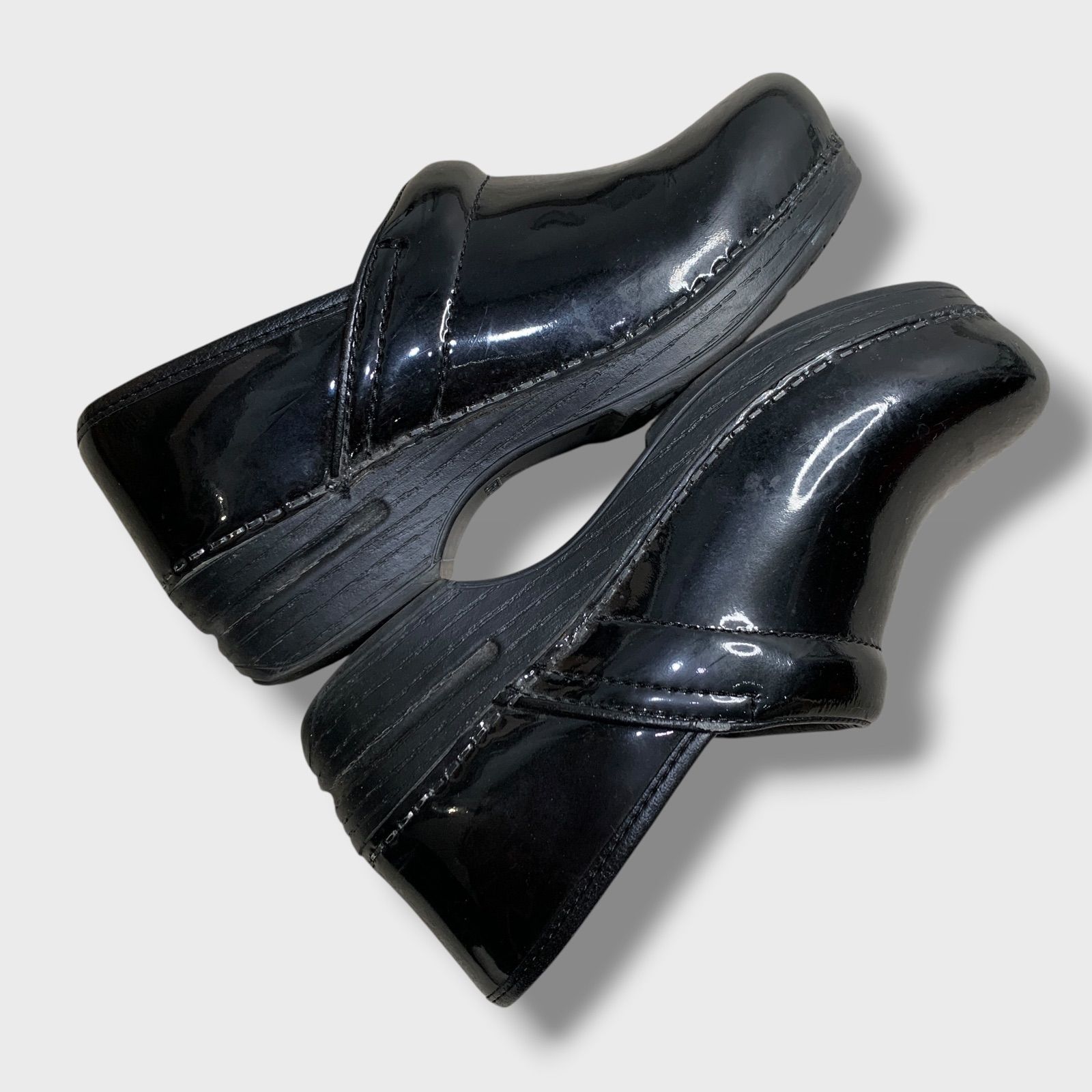 ダンスコ Dansko XP サボ クロッグ サンダル【39】24.5 ブラック ☆dansko☆ダンスコXP☆パテントレザークロッグサンダル☆サボ☆黒
