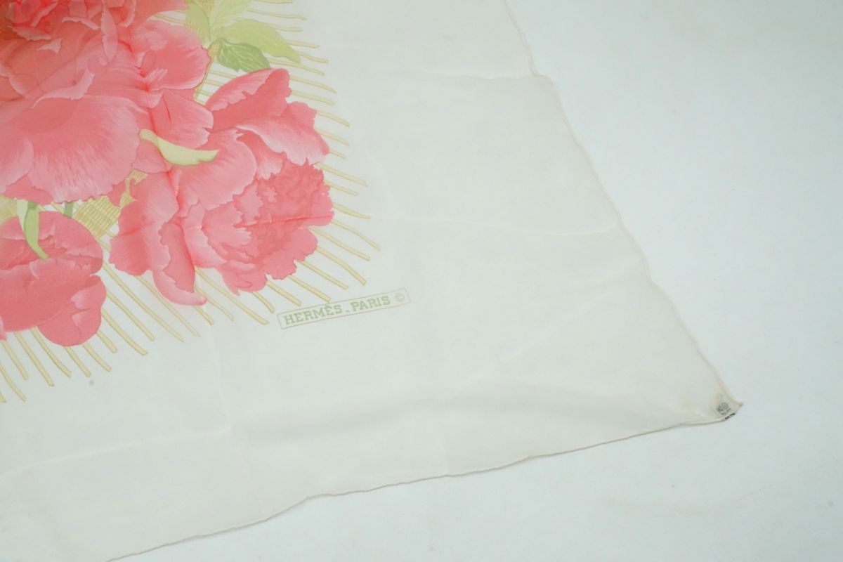 エルメス 大判 スカーフ 117cm Les Pivoines 芍薬 シルク100% 花柄