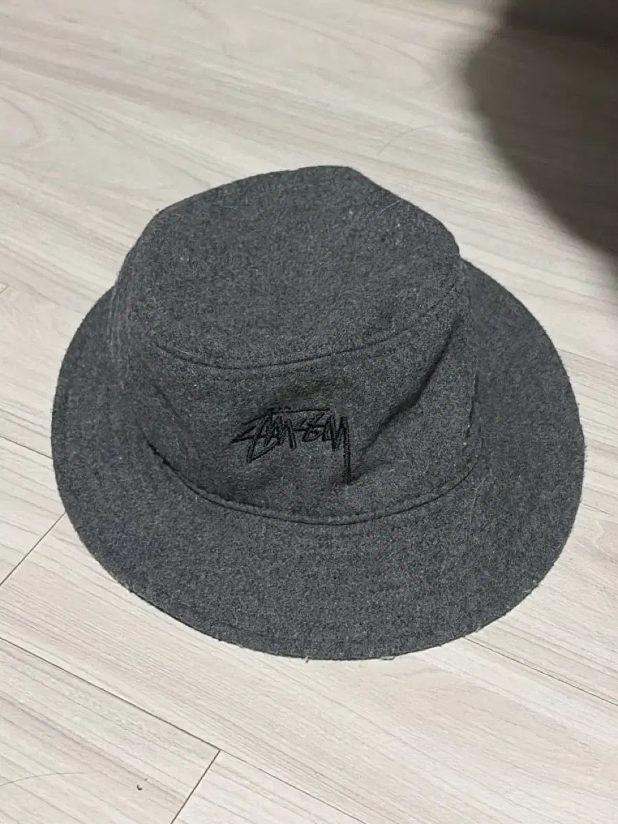 STUSSY ウール バケットハット グレー