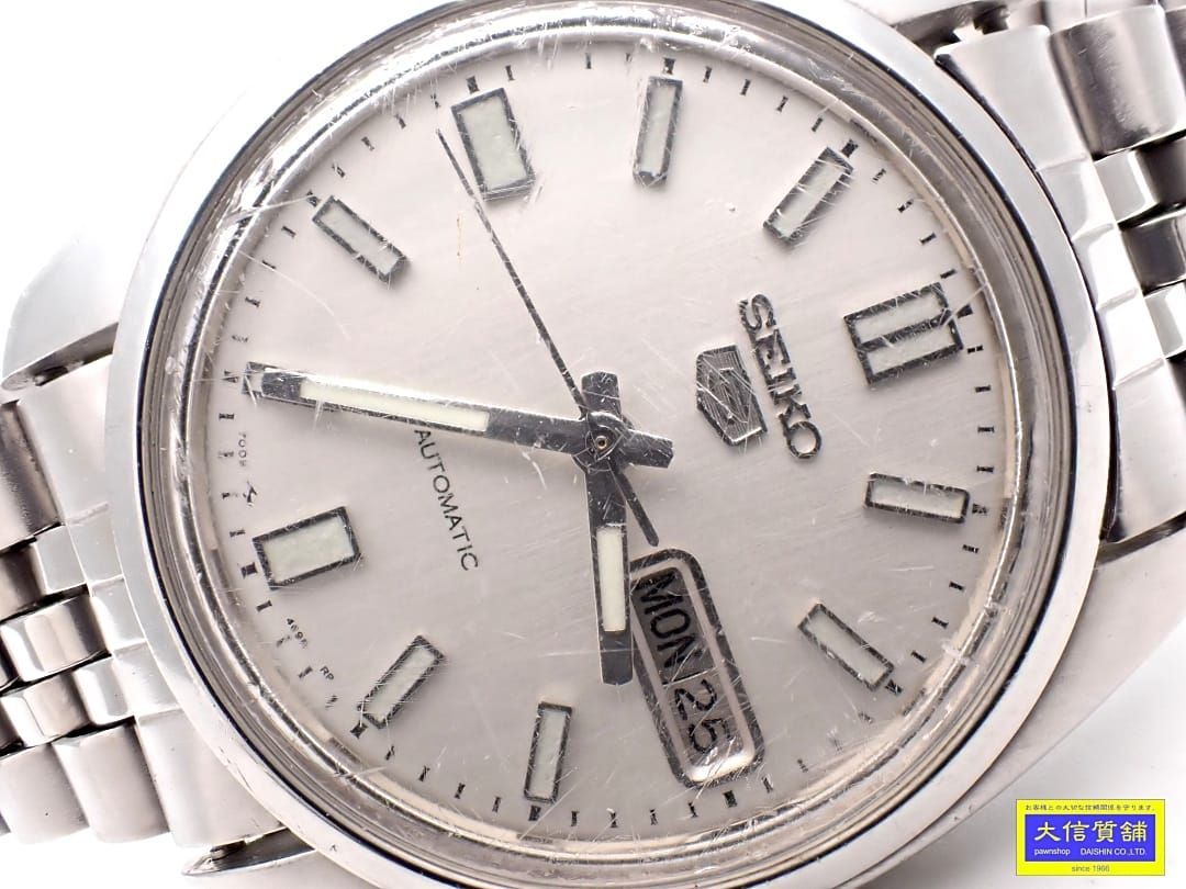 SEIKO FIVE セイコーファイブ メンズウォッチ 7009-821A SS 自動巻 シルバーダイヤル 逆輸入モデル 稼働品 中古B 【送料無料】 B-2398【質屋出品】