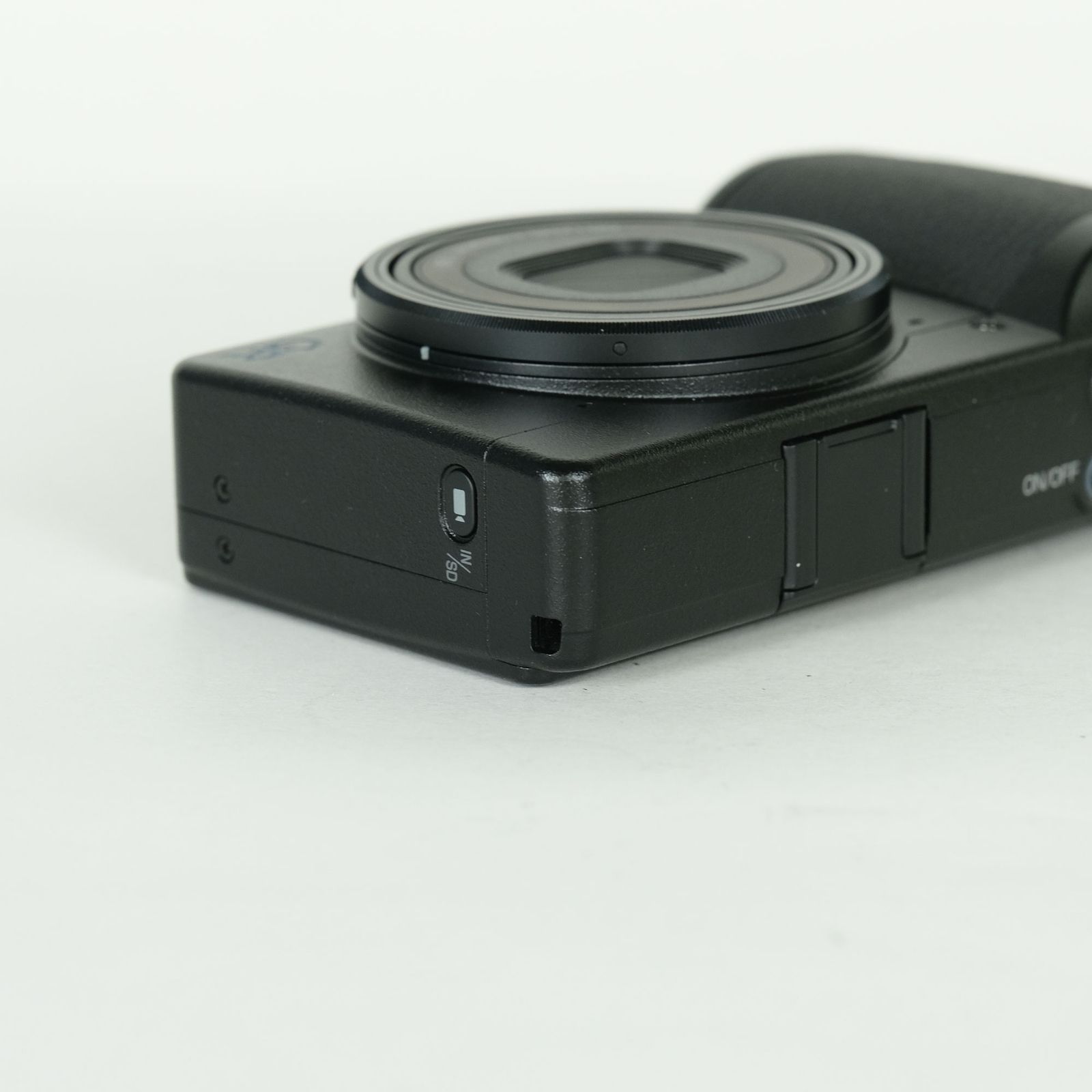 [美品 | シャッター数728回] RICOH GR IV | コンパクトデジタルカメラ