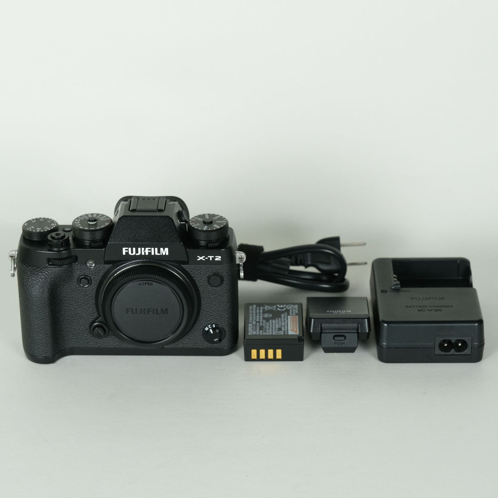 [美品 | シャッター数1,000回] FUJIFILM X-T2 [ボディ ブラック] | FUJIFILM Xマウント