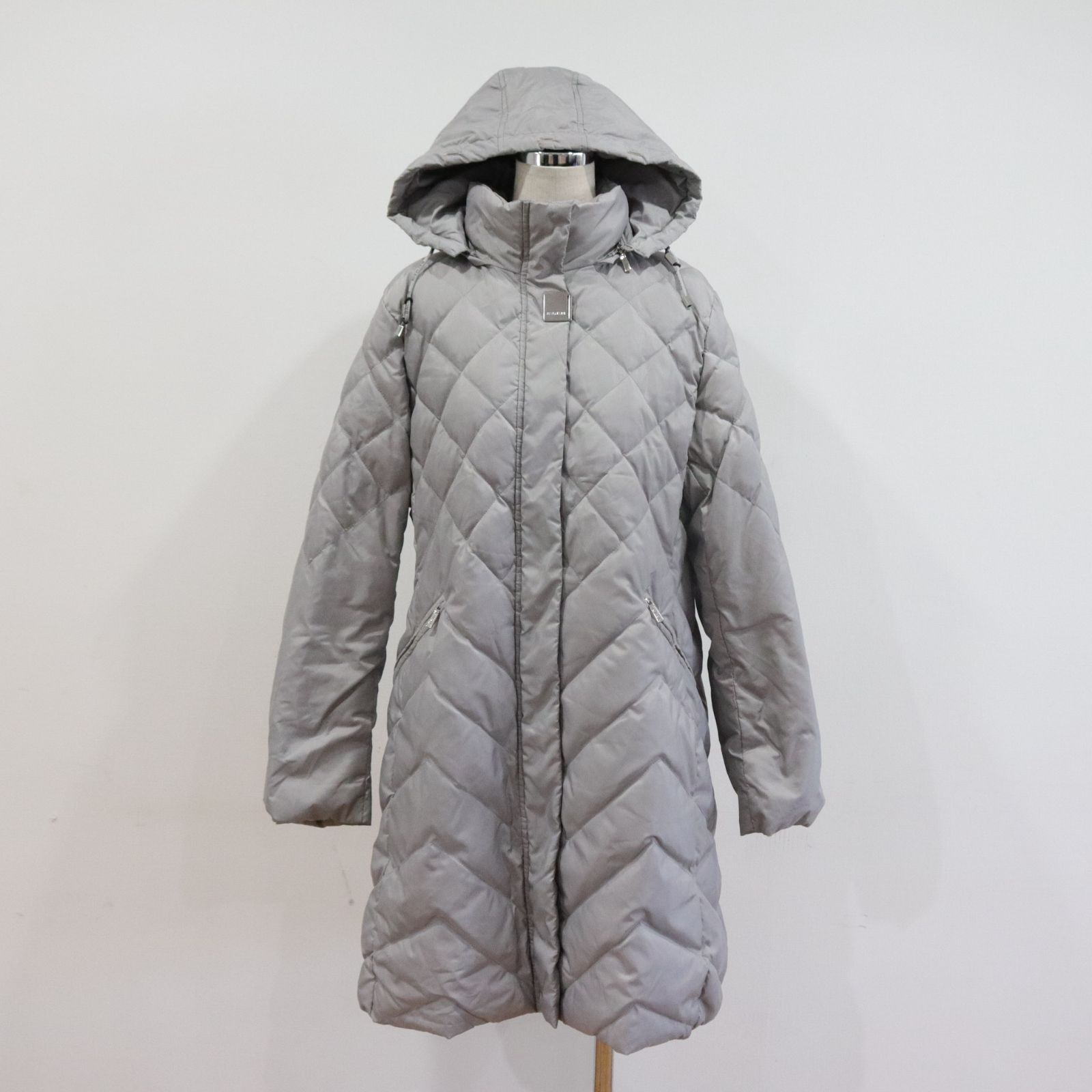 ○BALMAIN バルマン ダウンコート Lサイズ 154～162サイズ フード