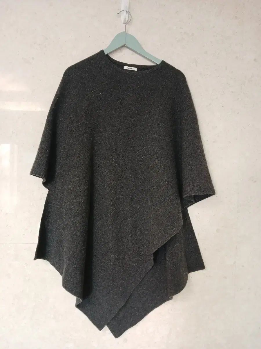 le カシミア ケープ ポンチョ レディース 8,559円