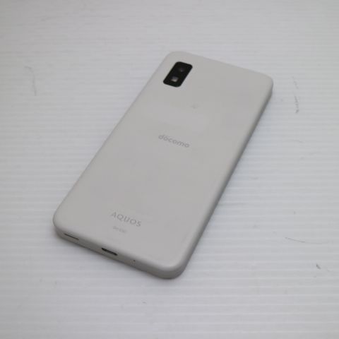 美品 SH-53D AQUOS wish3 ホワイト DoCoMo スマホ SHARP 即日発送 土日