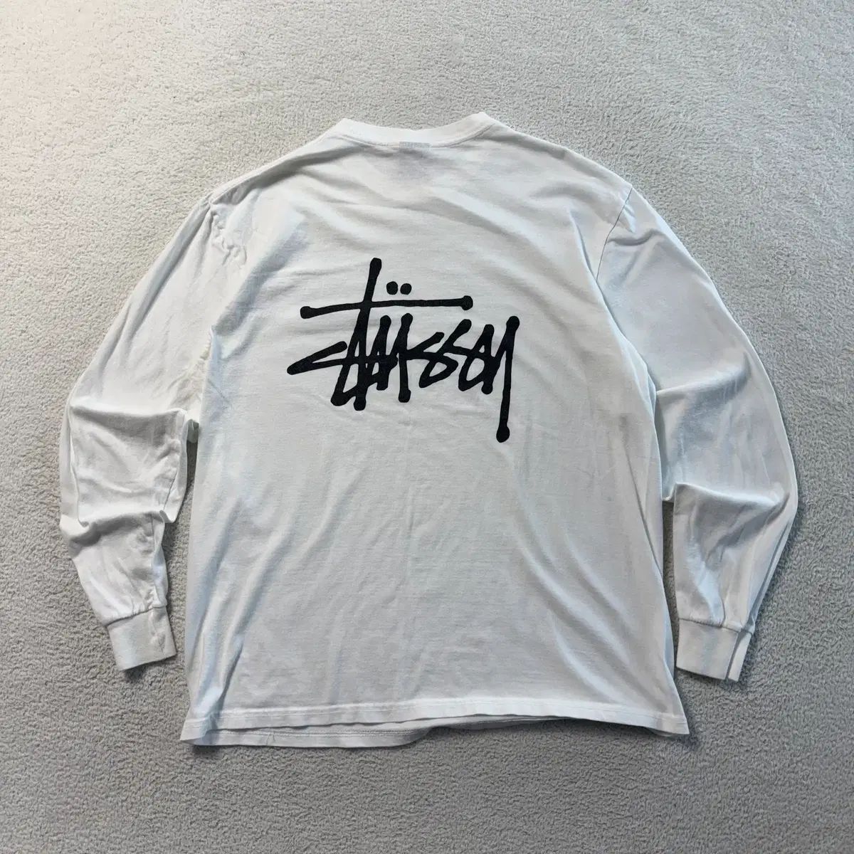STUSSY ロングスリーブ