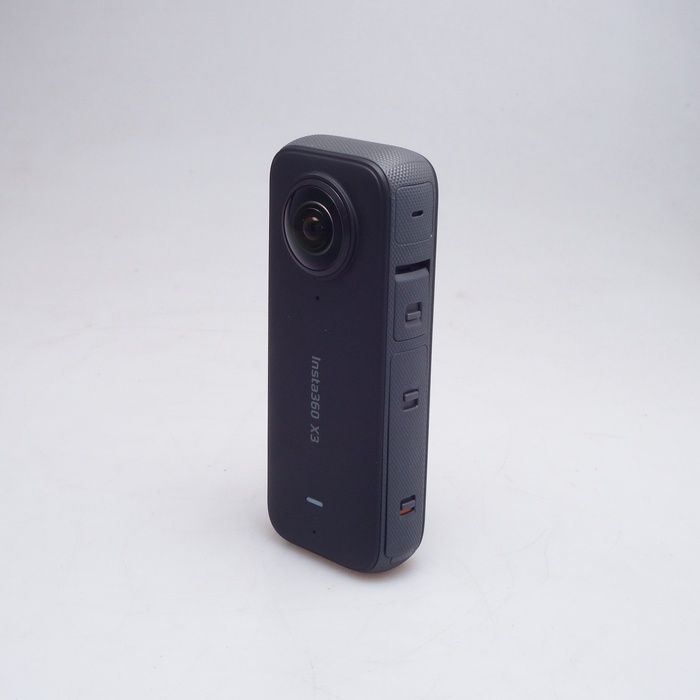 Insta360 X3 中古 中古】Insta360 X3 - メルカリ