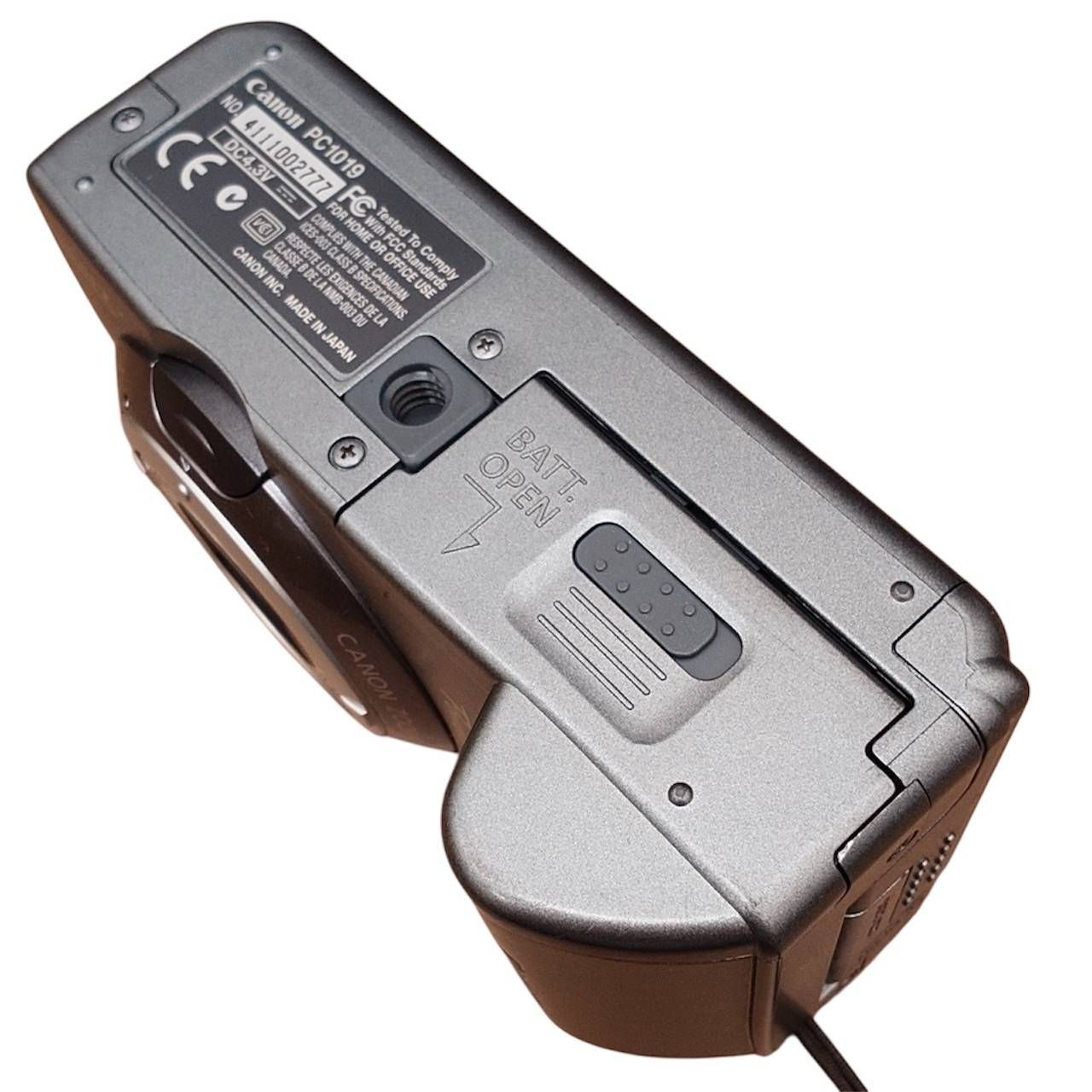 長】Canon PowerShot A40 光学ズーム3倍 有効画素数200万画素 1/2.7型