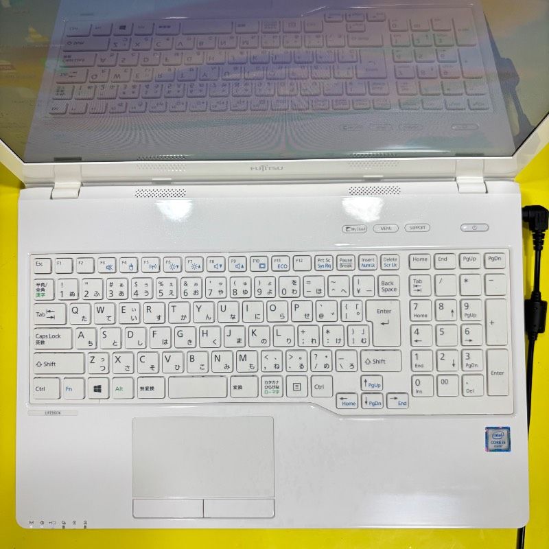 美品 FUJITSU Core i5 Win11 Office付 SSD - メルカリ