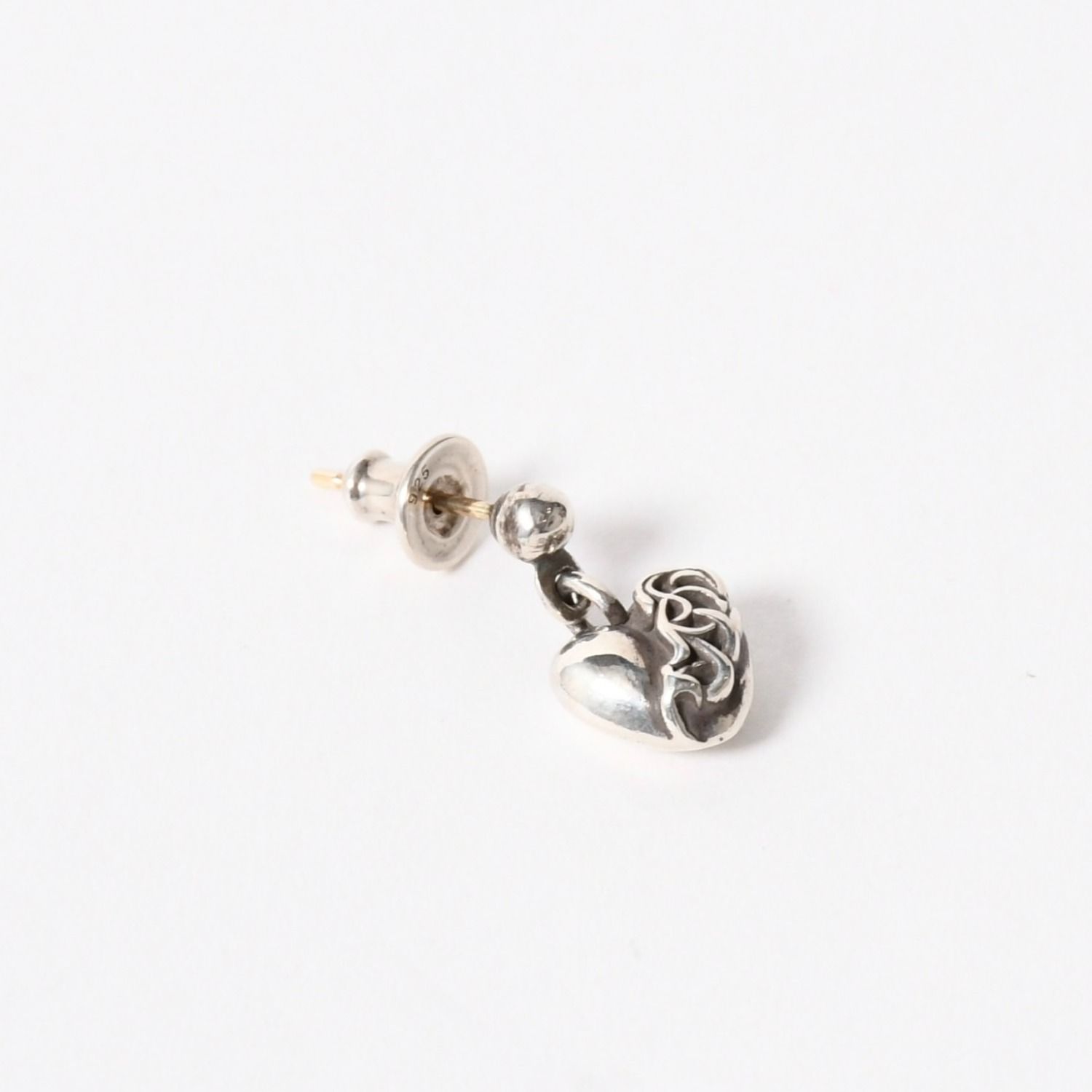 極美品 CHROME HEARTS クロムハーツ ハートドロップイヤリング 片耳 13