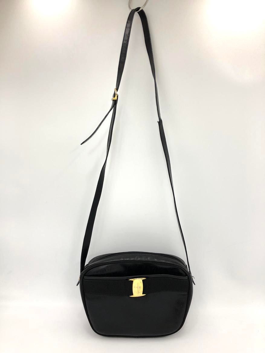 Salvatore Ferragamo サルヴァトーレフェラガモ BA214183 ヴァラ リボン ヴィンテージ ショルダー バッグ ブラック ■■◎レディース