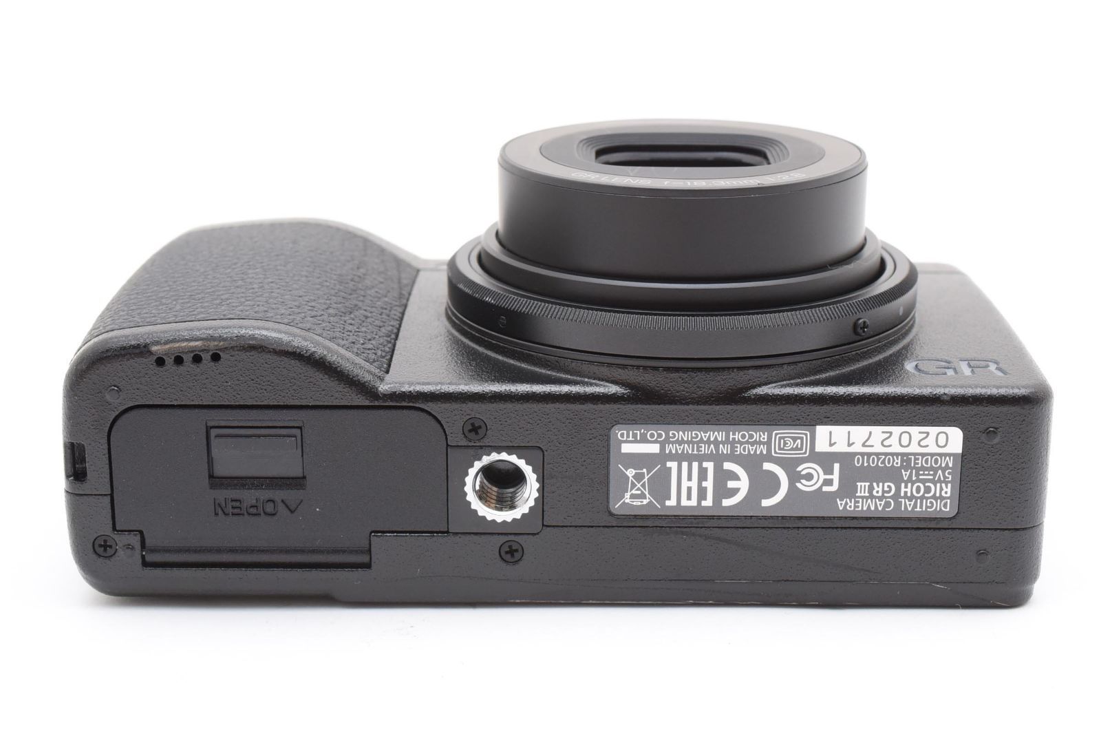 ☆良品☆ リコー RICOH GR III 《ショット数26462回・元箱付・付属品