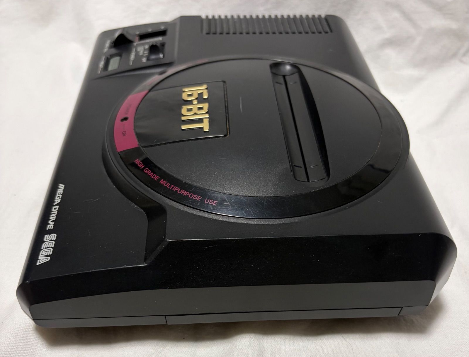 SEGA セガ メガドライブ 本体 HAA-2510 - メルカリ