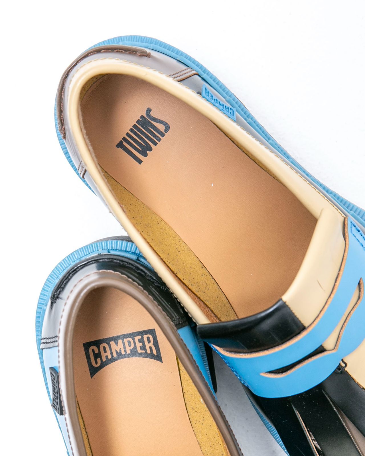 CAMPER カンペール TWINSシリーズ TAYLORタッセルローファー 箱なし_