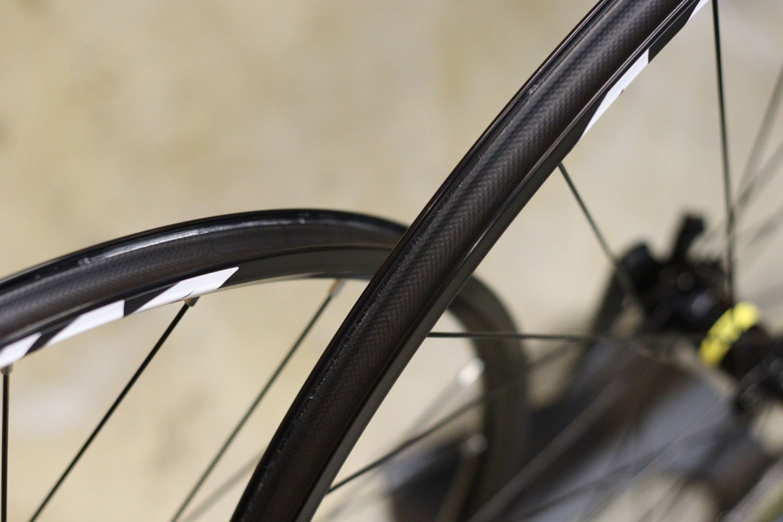 MAVIC AKSIUM クリンチャーホイールセット マヴィック MAVIC アクシウム AKSIUM DISC アルミ クリンチャー