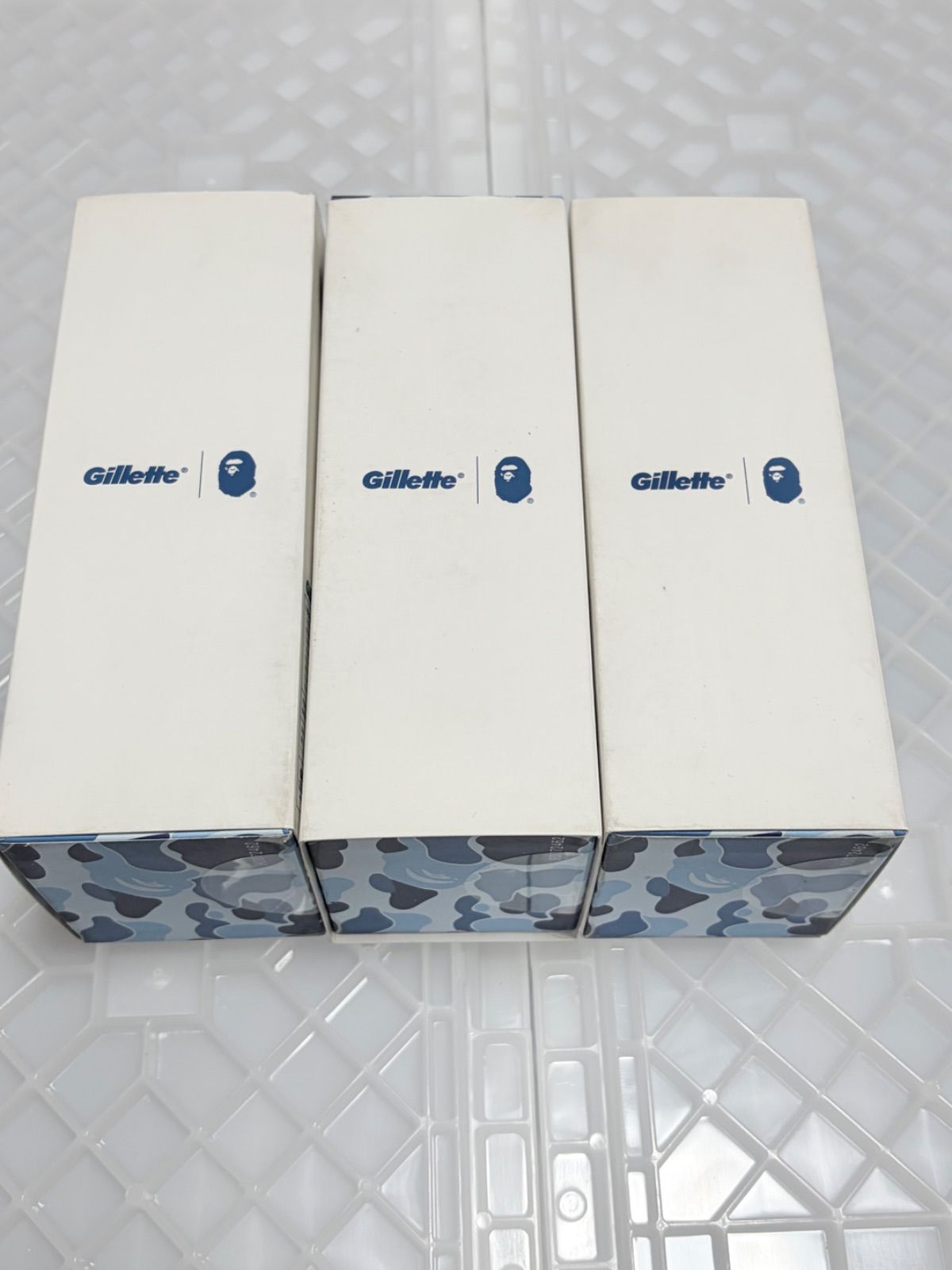 新品未開封】BAPE×Gillette限定版カミソリセット3個セット - メルカリ