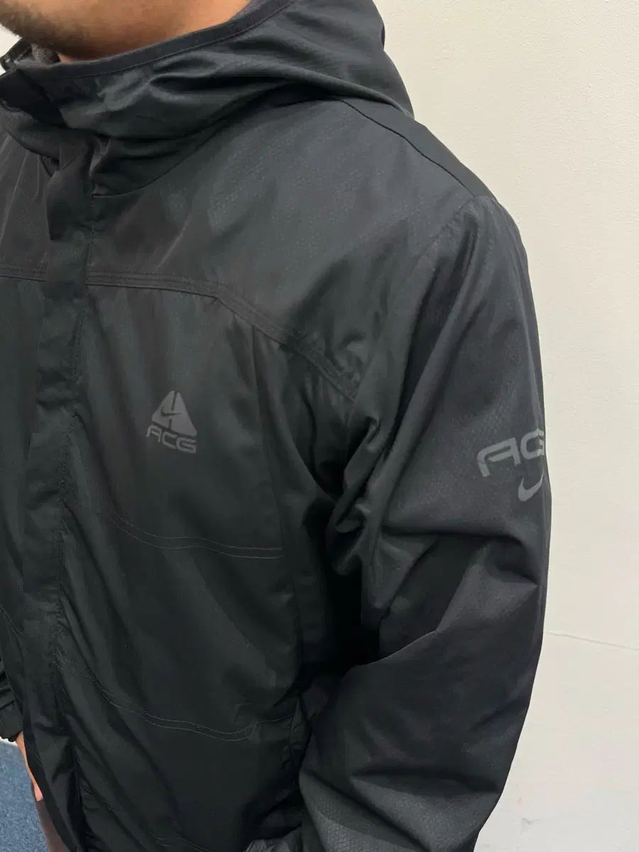 ナイキ acg ウィンドブレーカー 【公式通販】