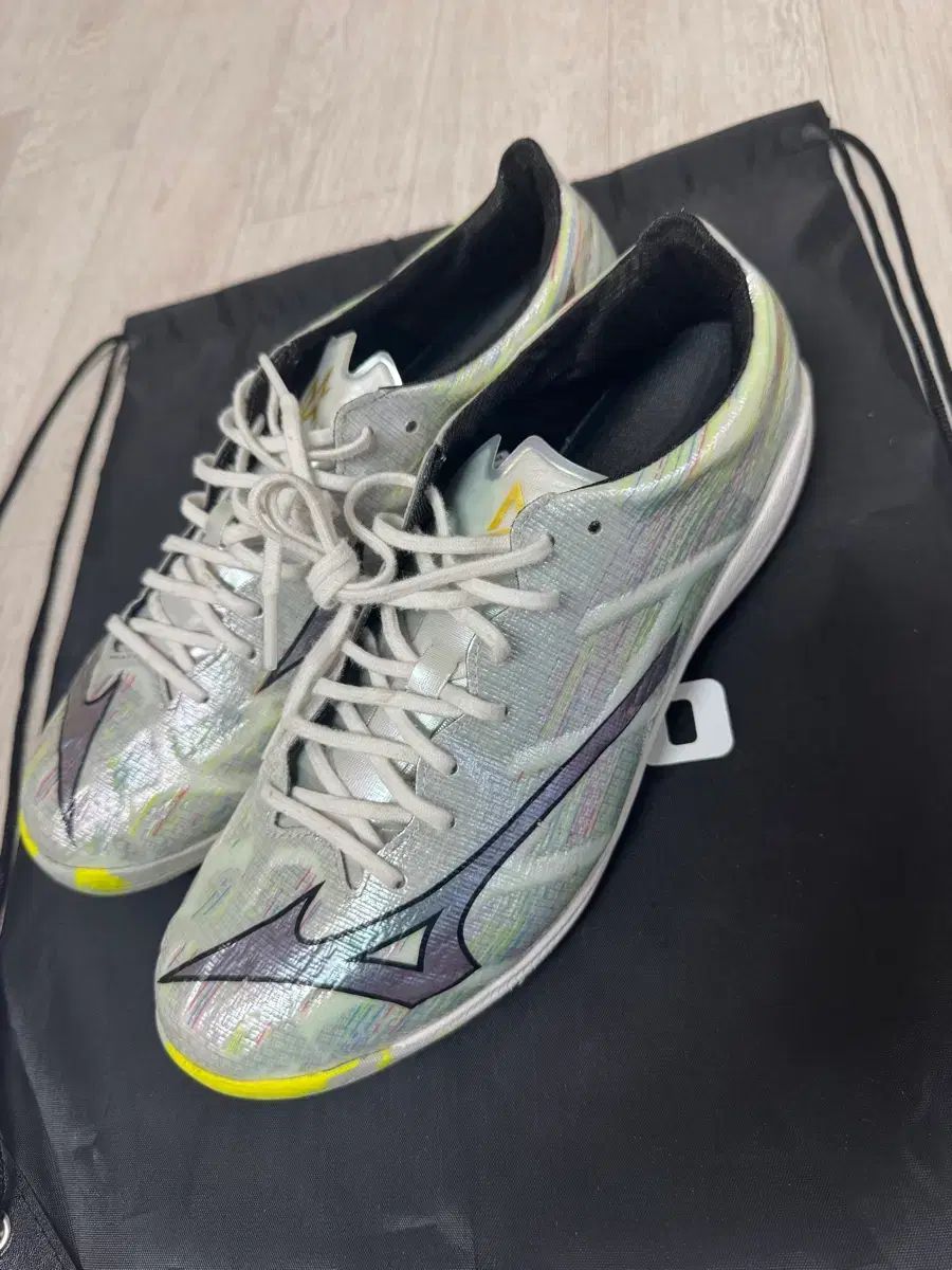 275 ミズノ アルファ2 エリート AS TF サッカーシューズ 10,253円