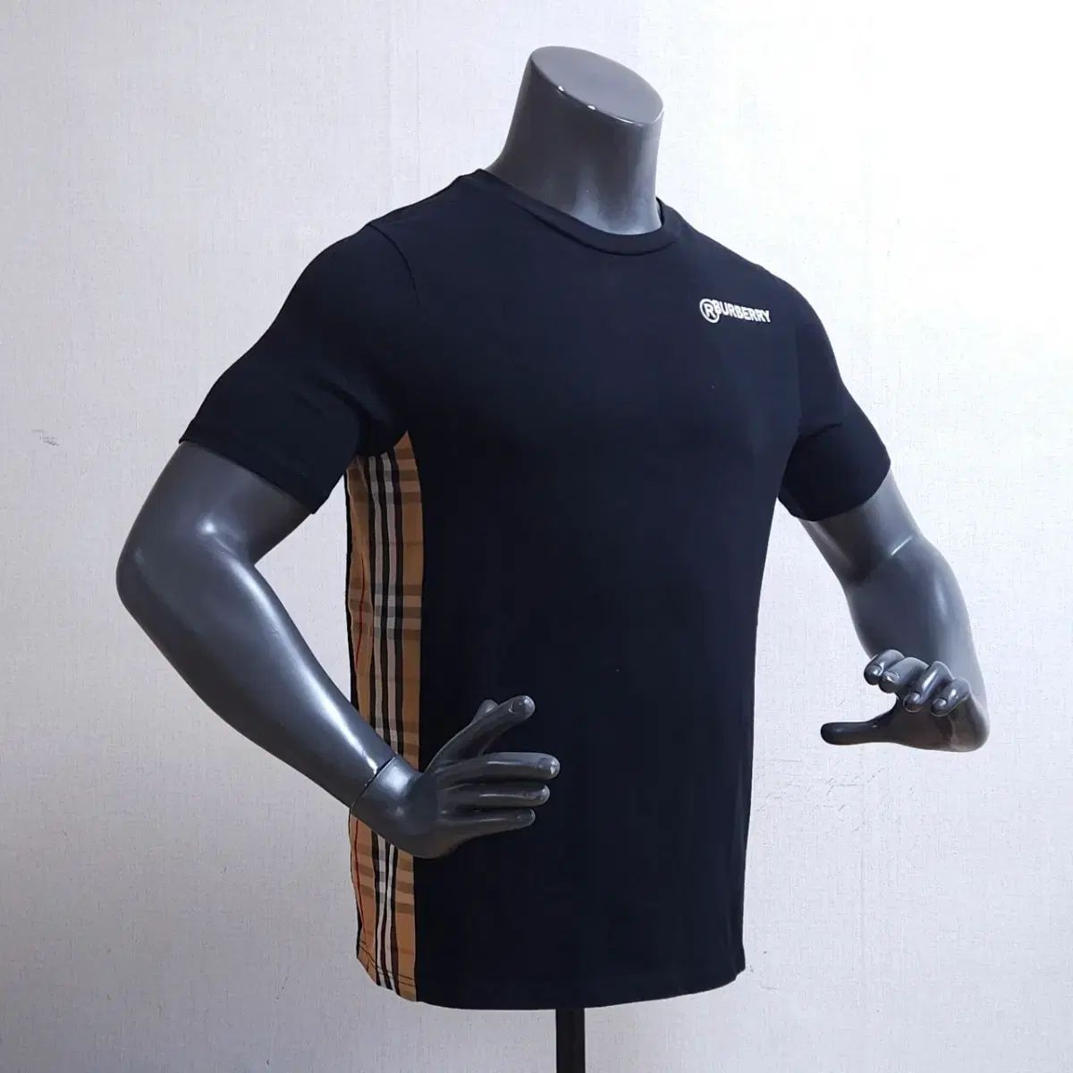 バーバリー 半袖Tシャツ 100