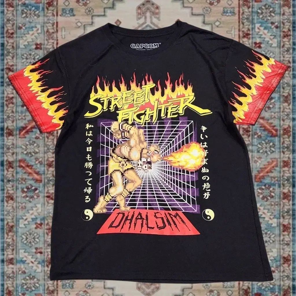 カプコン OFFICIAL STREET FIGHTER Dalshim FIRE グラフィック Tシャツ M