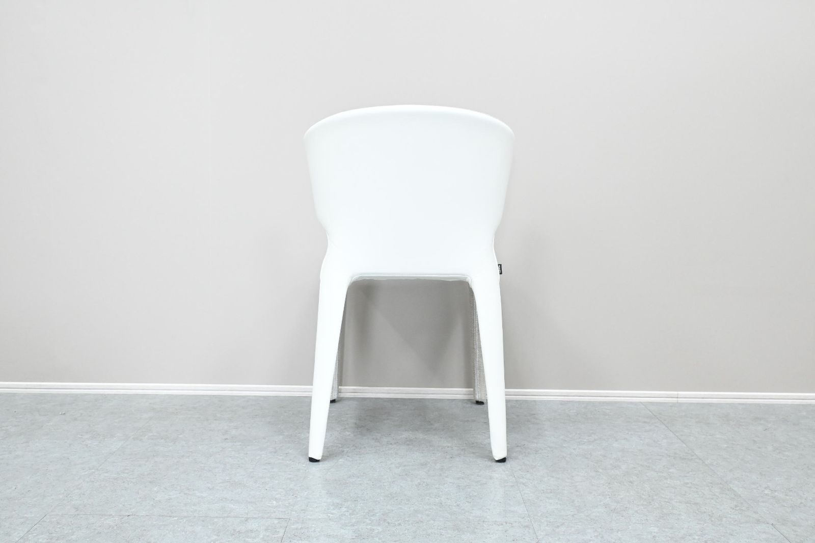 ☆展示極美品☆Cassina カッシーナ ダイニングチェア 367 HOLA オラ