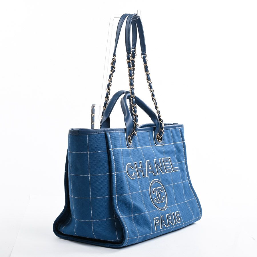 CHANEL シャネル トートバッグ ドーヴィルショッピングバッグ A66941