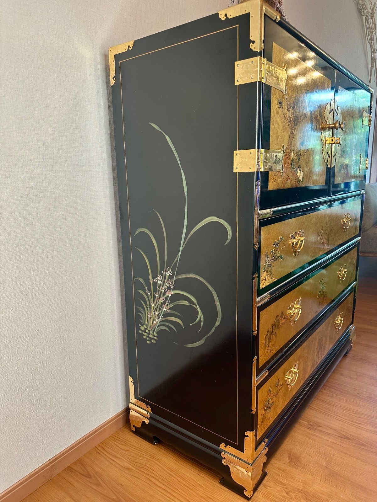 加賀友禅 箪笥 金箔装飾 着物収納 - メルカリ
