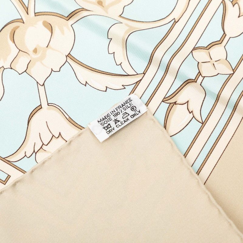 【美品！希少！】HERMES エルメス　カレ90 聖なる大河 ベージュ エルメス カレ90 Le Fleuve Sacré 聖なる大河 スカーフ ベージュ