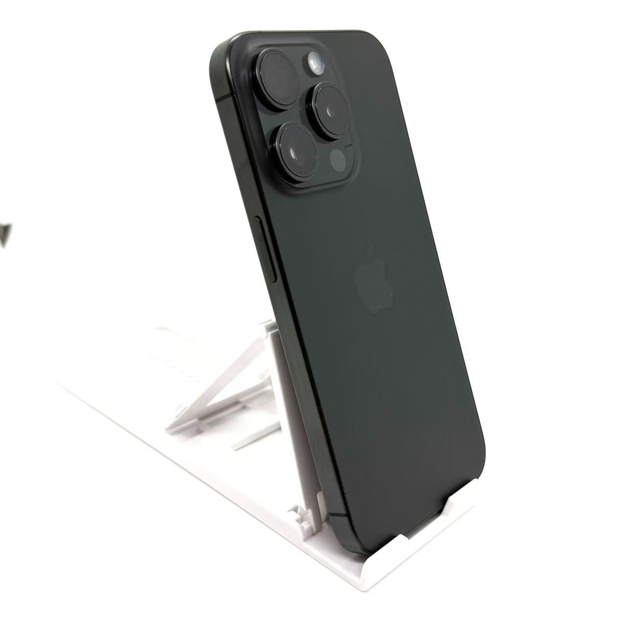 Aランク]SIMフリー iPhone 15 Pro 128GB [ブラックチタニウム] 電池