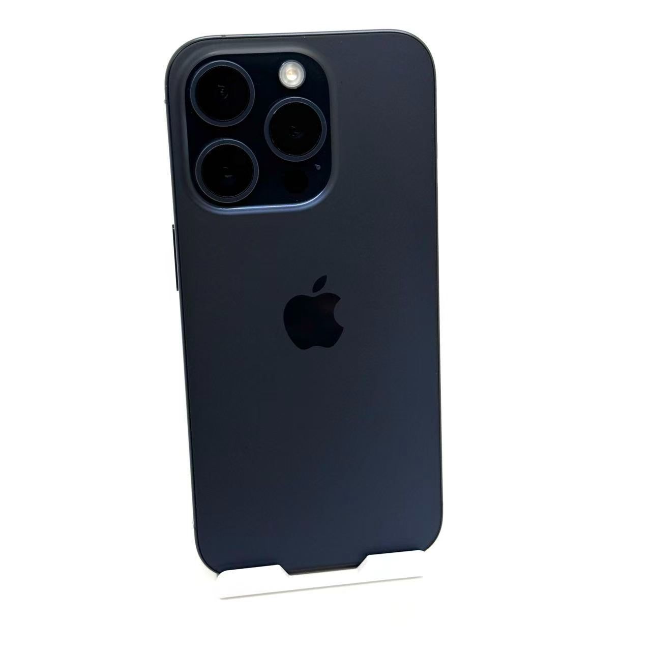 iPhone 15 Pro 256GB Bランク ブルーチタニウム - メルカリ