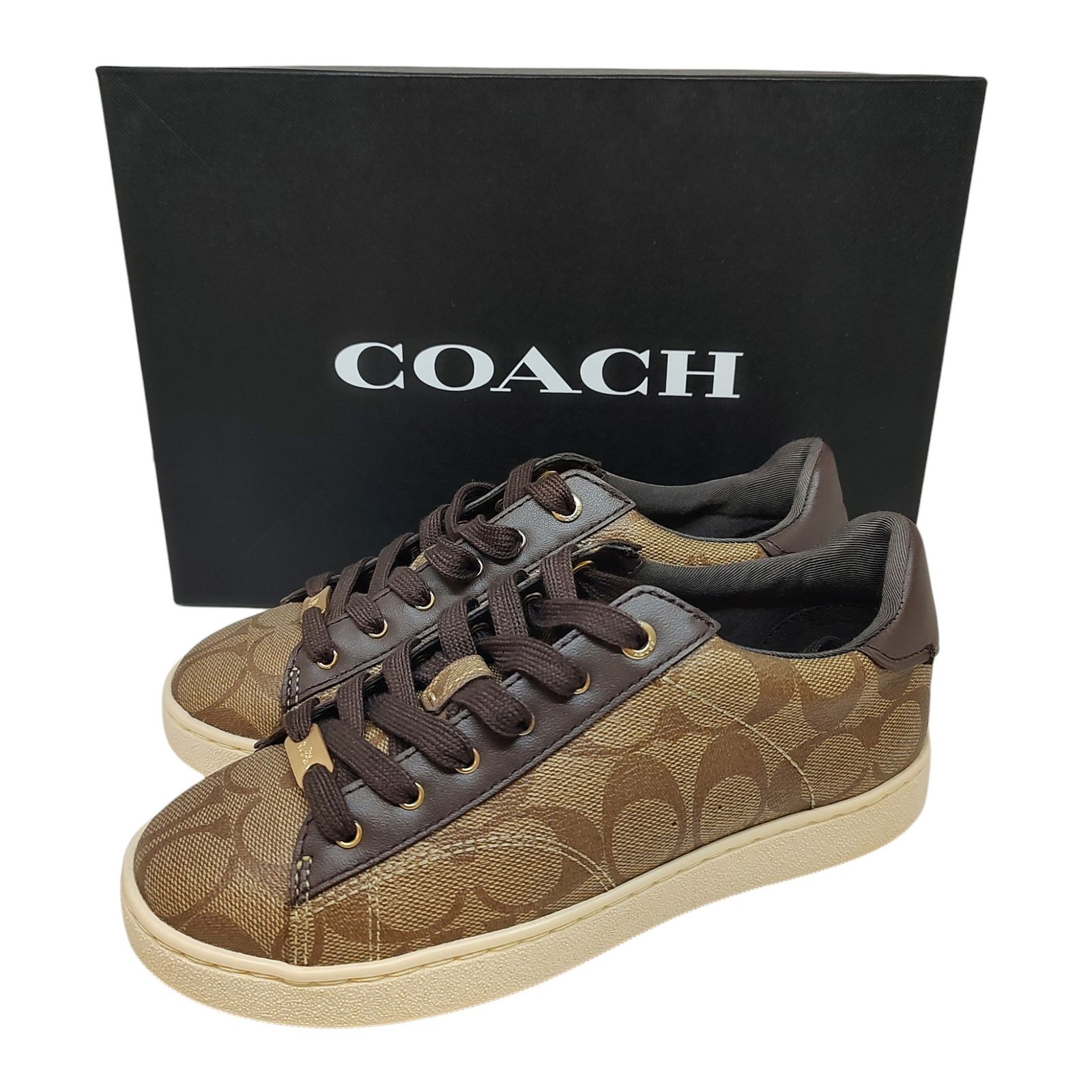 COACH コーチ Signature Canvas Low Top Sneakers シグネチャー