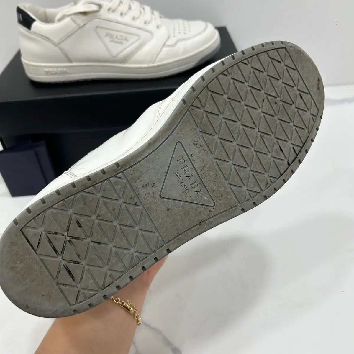 PRADA プラダ スニーカー 白 6 5 Size 【公式通販】