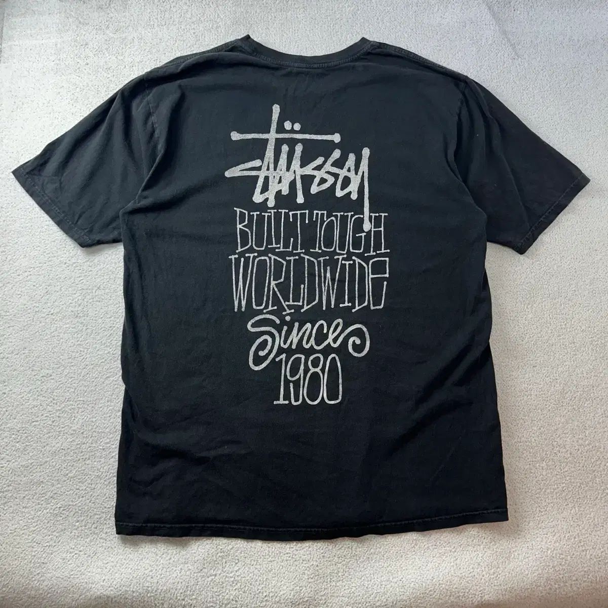 105 ステューシー ビルト タフ 半袖Tシャツ #202