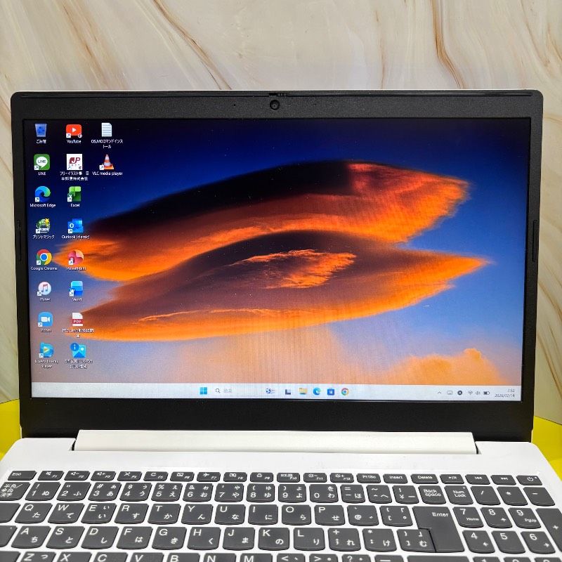 8世代i7快速ノートPC【SALE‼】美品✨新品SSD爆速✨ windows11
