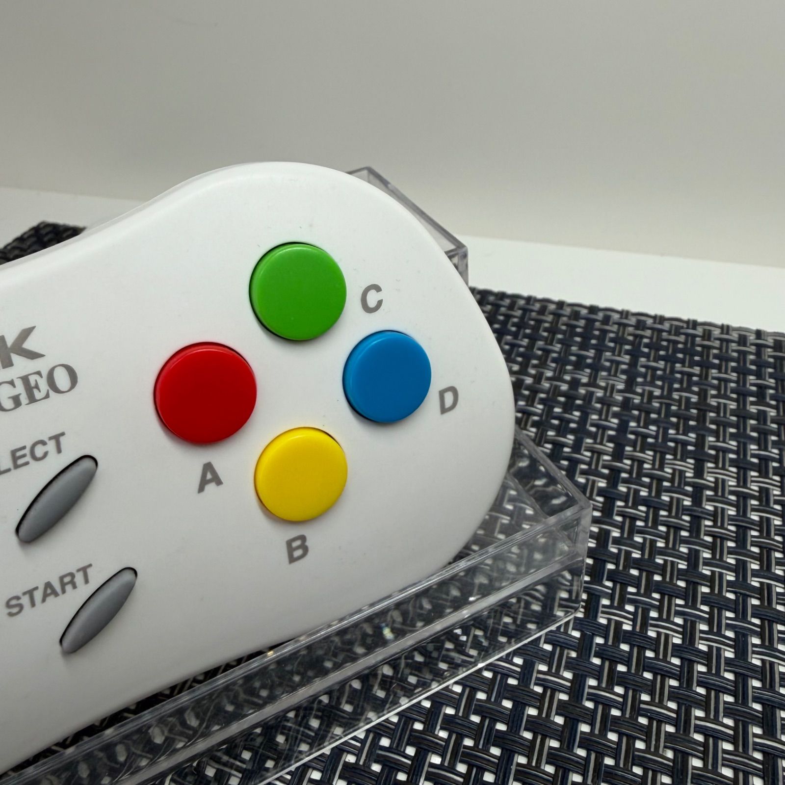 動作確認済】SNK NEOGEO mini コントローラー ホワイト ネオジオミニ