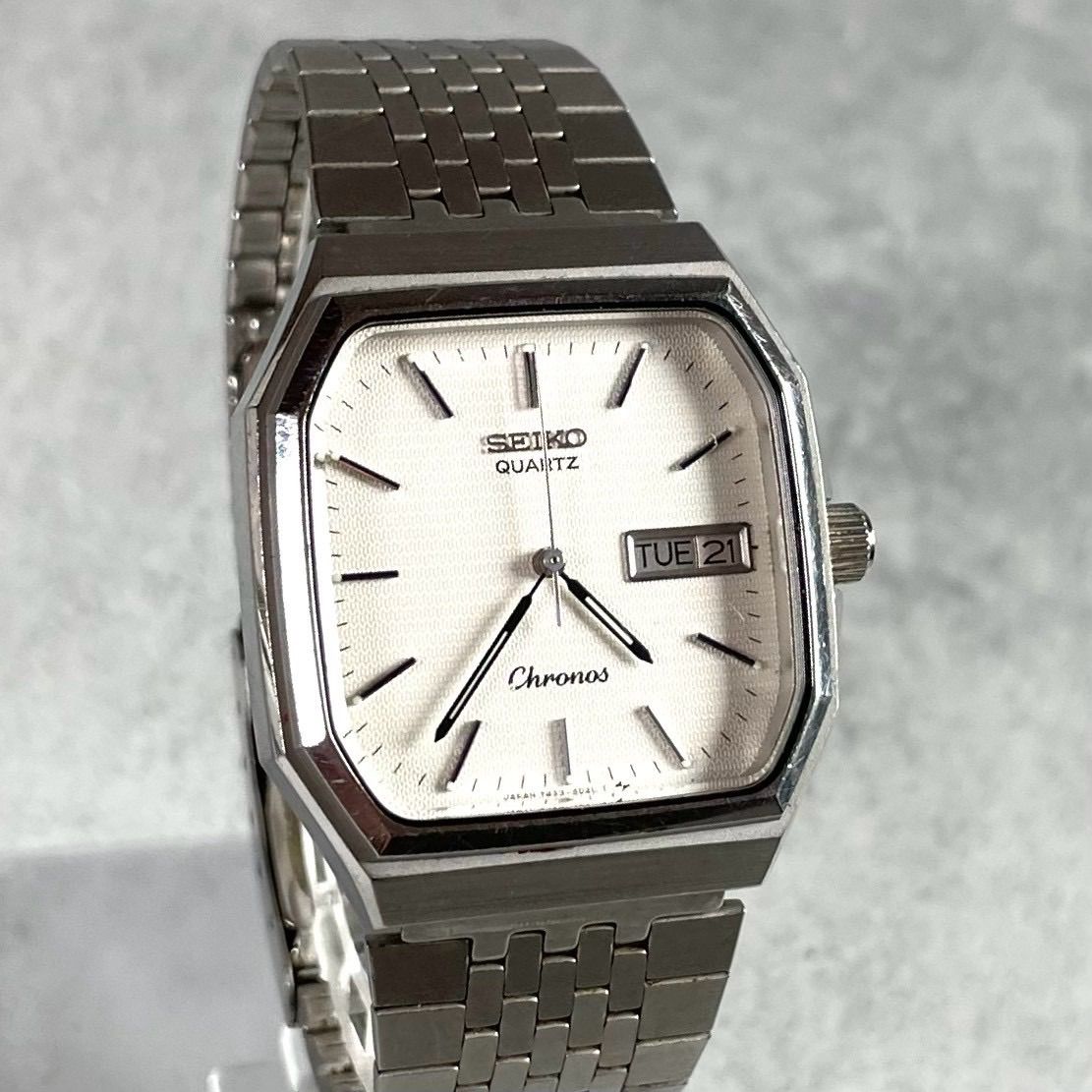 SEIKO セイコー Chronos クロノス 1984年製 クォーツ 腕時計 スクエア デイデイト カレンダー シルバー文字盤 メンズ ボーイズ アンティーク ヴィンテージ レトロ ウォッチ 中古 良品 匿名配送